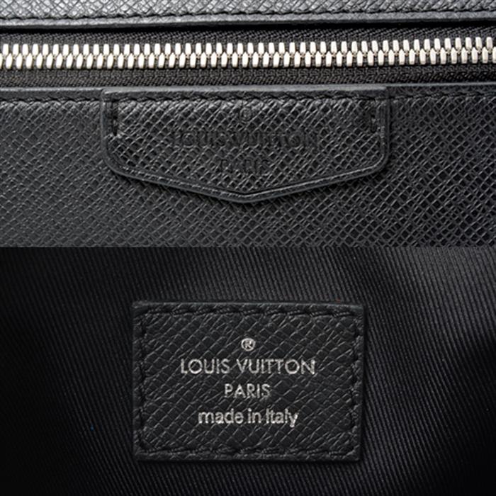 ルイヴィトン バッグ メンズ タイガ バムバッグ アウトドア ボディバッグ ブラック Louis Vuitton M33438 中古