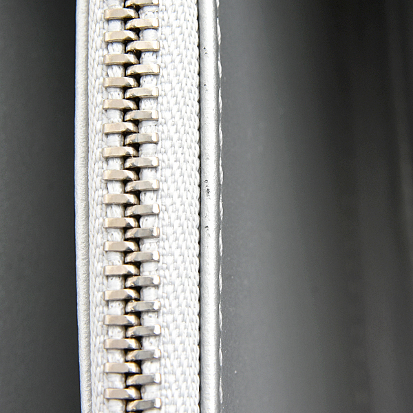 ルイヴィトン 財布 レディース マヒナ ジッピーウォレット ラウンドファスナー長財布 シルバー M26940 Louis Vuitton 中古