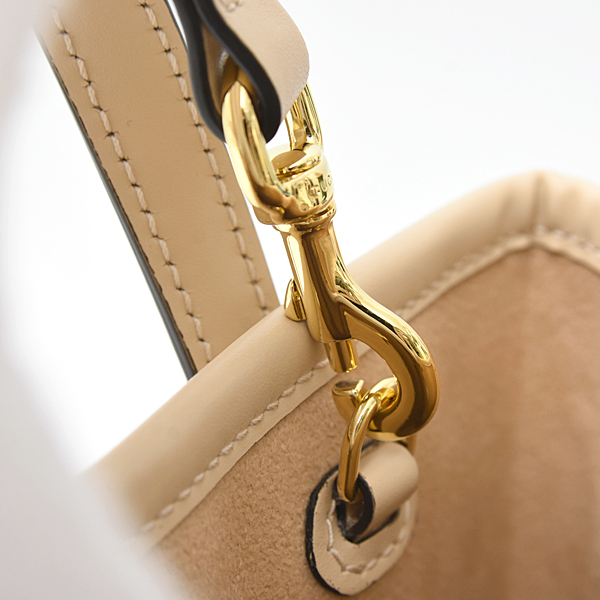 グッチ バッグ レディース スーパーミニバッグ ジャンボGG グッチシマ ベージュ レザー GUCCI 790133 未使用展示品