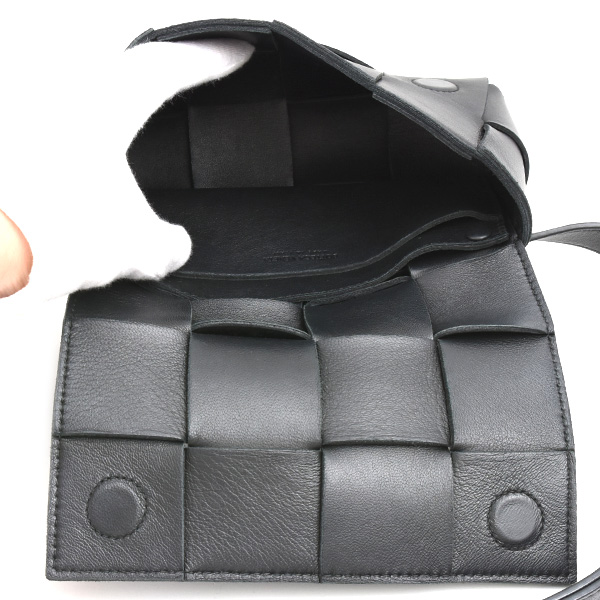 ボッテガヴェネタ バッグ メンズ ベルトカセット ボディバック マキシイントレチャート ブラック ラムスキン BOTTEGA VENETA 668572 中古