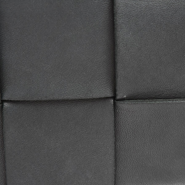 ボッテガヴェネタ バッグ メンズ ベルトカセット ボディバック マキシイントレチャート ブラック ラムスキン BOTTEGA VENETA 668572 中古