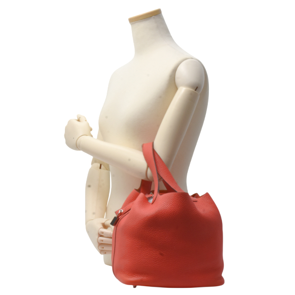 エルメス バッグ ピコタンロック22 MM トリヨンクレマンス ハンドバッグ Y刻印 コーラルピンク系 HEREMRS 中古