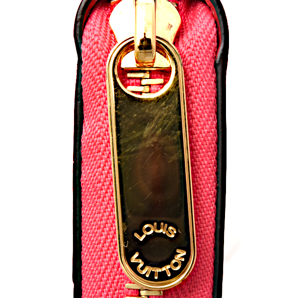 ルイヴィトン 財布 レディース ジッピー ウォレット ヴェルニ 長財布 2022年バレンタイン限定 フューシャネオン ピンク M81154 Louis Vuitton 中古