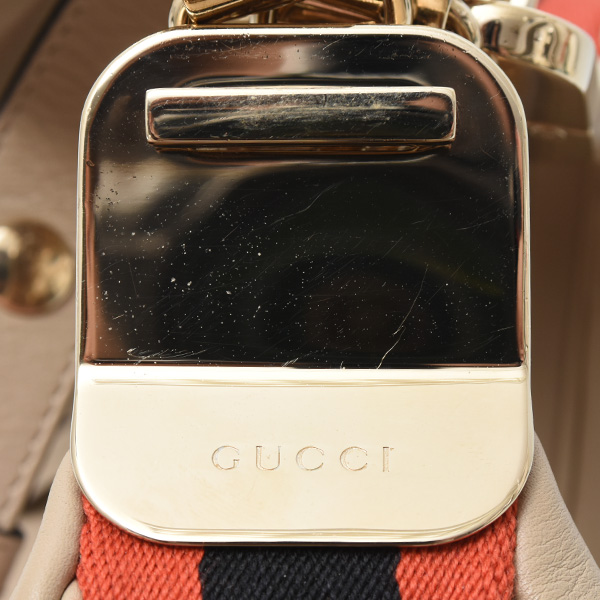 グッチ バッグ レディース アタッシェ ミディアム ショルダーバッグ ベージュ レザー GUCCI 702823 中古