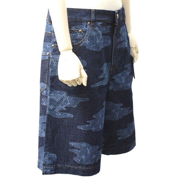 ルイヴィトン 衣類 メンズ モノグラムショートスリーブシャンブレーシャツ モノグラムシャンブレーショーツ セットアップ Louis Vuitton 1AIMJ8 1AILUB 未使用展示品