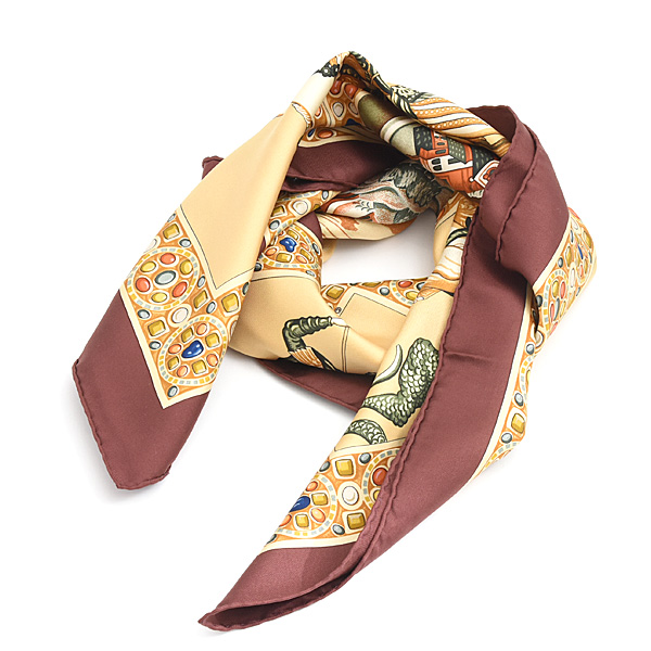 エルメス スカーフ レディース カレ90 LE TRIOMPHE DU PALADIN 正義の騎士の勝利 ストール シルク ボルドー HERMES 中古