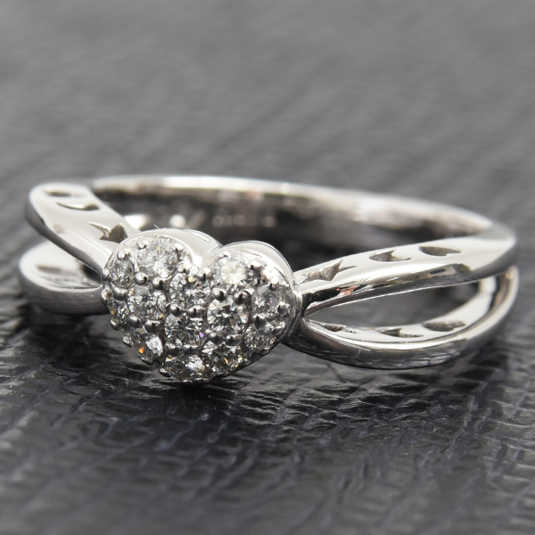 ポンテヴェキオ 指輪 レディース ハートモチーフ パヴェダイヤ リング D0.20ct 12号 ホワイトゴールド Ponte Vecchio K18WG 中古