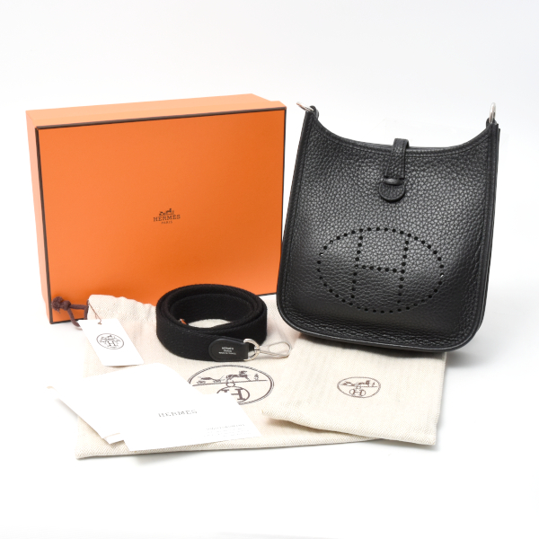 エルメス バッグ エヴリンTPM トリヨンクレマンス ショルダーバッグ W刻印 ブラック HERMES 中古