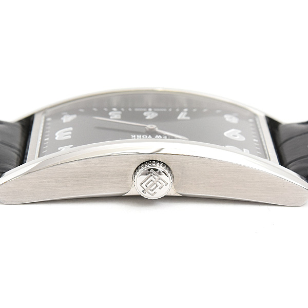 ティファニー 時計 レディース イーストウエスト ブラック文字盤 電池式 ステンレス TIFFANY 34677352 SS 中古