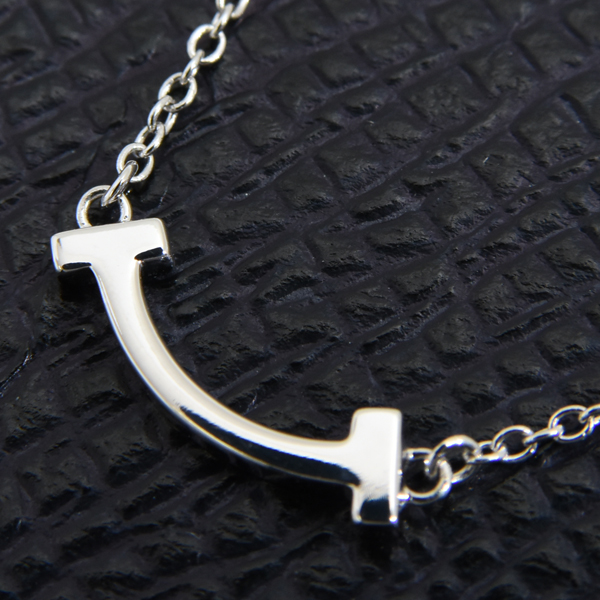 ティファニー ネックレス レディース Tスマイル ミニ ネックレス ホワイトゴールド TIFFANY 750WG 中古