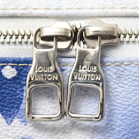 ルイヴィトン バッグ メンズ ディスカバリー バックパック モノグラムウォーターカラー リュックサック ホワイト ブルー M45760 Louis Vuitton 中古