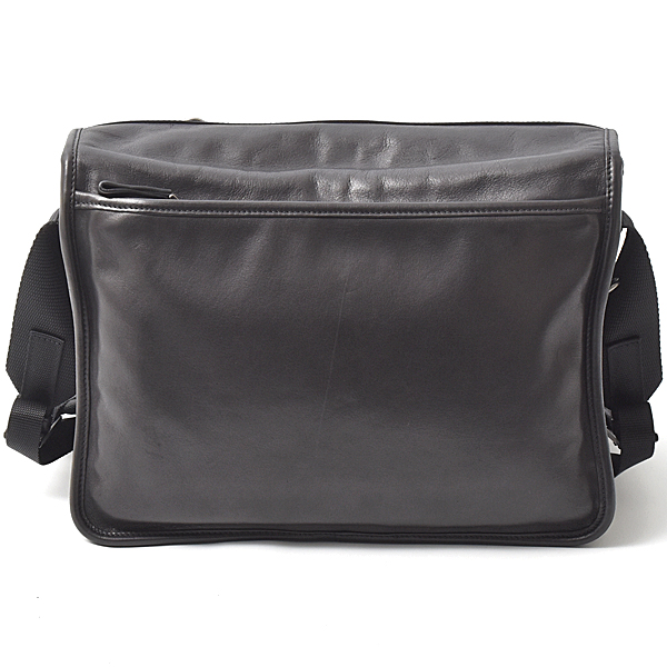 プラダ バッグ メンズ メッセンジャーバック ショルダーバッグ カーフ ブラック PRADA 2VD768 中古
