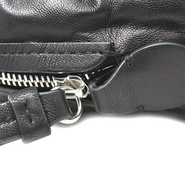 メゾンマルジェラ バッグ レディース メンズ グラムスラム カメラバッグ ショルダー ナッパレザー ブラック SB1WB0006 Margiela 中古