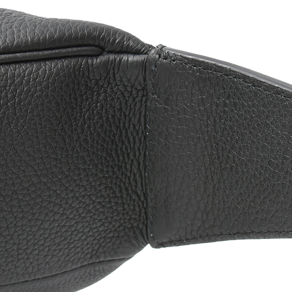 サルヴァトーレフェラガモ バッグ メンズ ガンチーニ モノグラム ボディバッグ ウエストバッグ カーフ ブラック 241489 Salvatore Ferragamo 中古