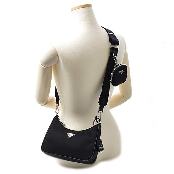 プラダ バッグ レディース Re-Edition 2005 ショルダーバッグ ハンドバッグ 2WAY ブラック ナイロン PRADA 中古