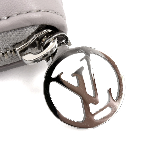 ルイヴィトン 財布 ジッピーウォレット ラウンドファスナー長財布 モノグラムアンプラント ラムスキン 日本限定カラー M13700 Louis Vuitton 中古