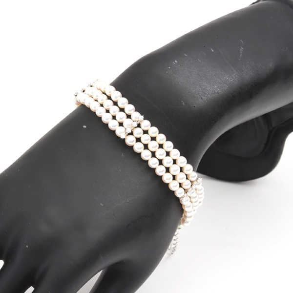 ミキモト ブレス レディース 3連 ベビーパール ダイヤ ブレス D0.44ct ホワイトゴールド MIKIMOTO K18WG 中古