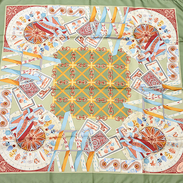 グッチ スカーフ レディース トランプ 花時計 デザイン 大判 ショール シルク グリーン系 GUCCI 中古