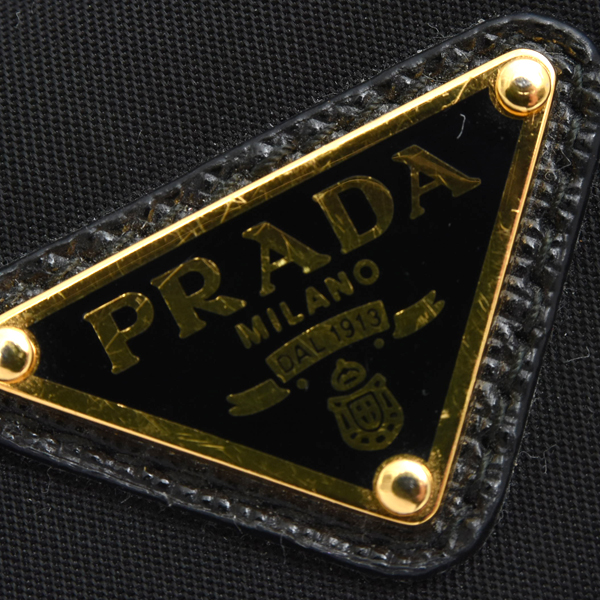 プラダ キーケース メンズ 三角プレートロゴ 6連キーケース ネロ ナイロン レザー PRADA 1PG222 未使用品