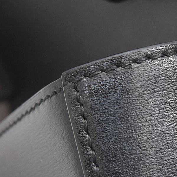 セリーヌ バッグ レディース カーフスキン トリオンフ ミニ クロード ショルダーバッグ ブラック 10I513DPV CELINE 中古