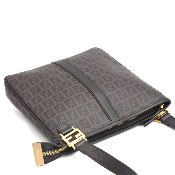 フェンディ バッグ メンズ  レディース ズッキーノ ショルダーバッグ ポシェット PVC レザー ブラウン ブラック 8BT195 FENDI 中古