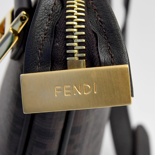 フェンディ バッグ メンズ  レディース ズッキーノ ショルダーバッグ ポシェット PVC レザー ブラウン ブラック 8BT195 FENDI 中古