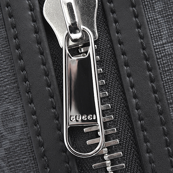 グッチ メンズ バッグ ボディバッグ ショルダーバッグ GGスプリーム ブラック グレー 478325 GUCCI 中古