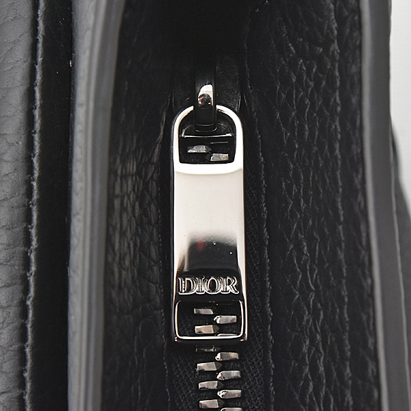 クリスチャンディオール バッグ レディース メンズ サドル ショルダーバッグ メッセンジャーバッグ グレインレザー ブラック Saddle Christian Dior 中古