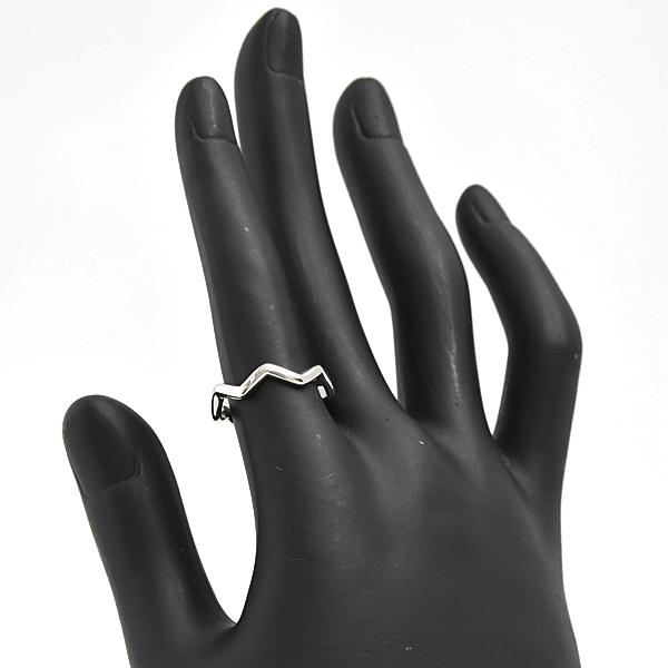 ティファニー 指輪 レディース ジグザグ リング 実測サイズ11.5号程度 ウェーブ プラチナ TIFFANY PT950 中古