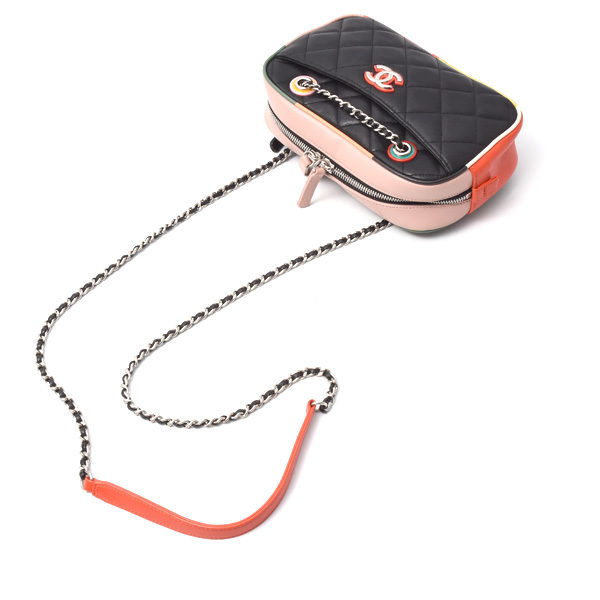 シャネル バッグ レディース マトラッセ チェーンショルダーバッグ 23番台 ラムスキン ブラック×マルチカラー CHANEL 中古