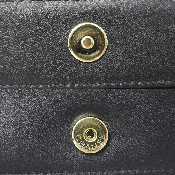 シャネル バッグ レディース ボーイシャネル チェーンウォレット マトラッセ キャビアスキン ブラック CHANEL 中古