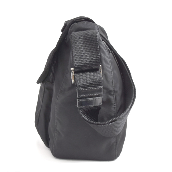 プラダ メンズ レディース ヴェラ ショルダーバッグ ナイロン ブラック BT8994 PRADA 中古