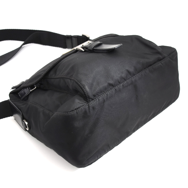 プラダ メンズ レディース ヴェラ ショルダーバッグ ナイロン ブラック BT8994 PRADA 中古