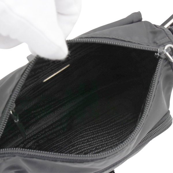 プラダ メンズ レディース ヴェラ ショルダーバッグ ナイロン ブラック BT8994 PRADA 中古