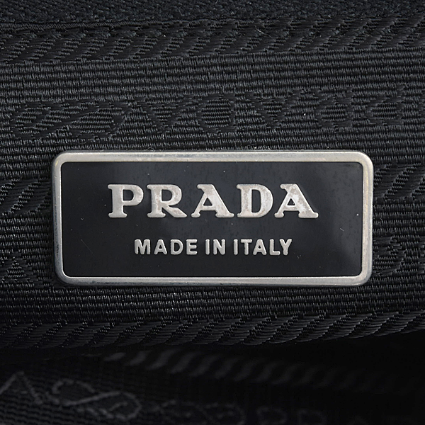 プラダ メンズ レディース ヴェラ ショルダーバッグ ナイロン ブラック BT8994 PRADA 中古