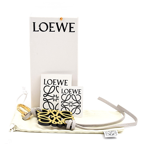 ロエベ チャーム レディース アナグラム バッグチャーム キーホルダー イエロー系 グレー ブラウン LOEWE C621232X 中古