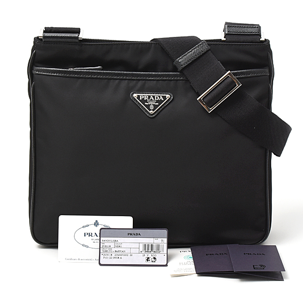 プラダ バッグ メンズ レディース トライアングルロゴ プレート ショルダーバッグ ブラック ナイロン 2VH118 PRADA 中古