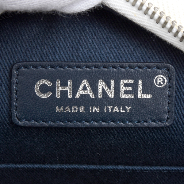 シャネル バッグ レディース ラウンド ショルダーバッグ 丸型 エアライン ラバー キャンバス ネイビー ブラック ホワイト CHANEL 中古