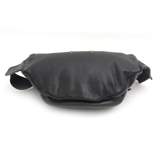 メゾンマルジェラ メンズ レディース ボディバッグ グレインレザー ブラック S55WB0020 Maison Margiela 中古