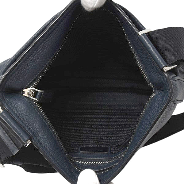 プラダ バッグ メンズ ヴィッテロシティ ショルダーバッグ 斜め掛け レザー ネイビー PRADA 2VH019 中古