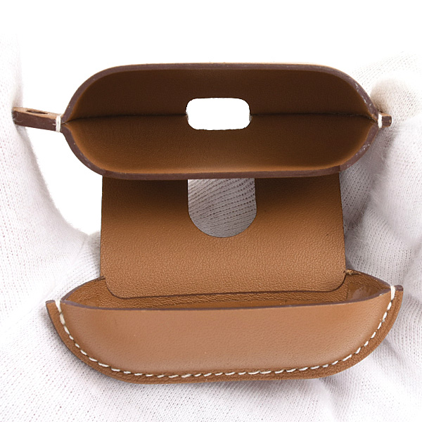 エルメス AirPods Pro2用 ケース レディース メンズ イヤホンケース B刻 ゴールド ヴォースイフト HERMES 中古