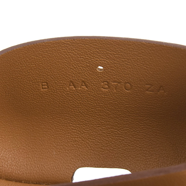 エルメス AirPods Pro2用 ケース レディース メンズ イヤホンケース B刻 ゴールド ヴォースイフト HERMES 中古