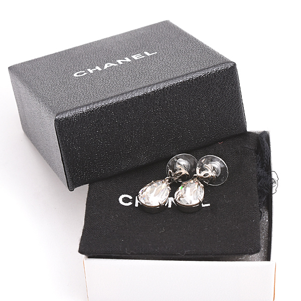 シャネル ピアス レディース ココマーク クリアストーン ドロップモチーフ ピアス A12V 真鍮 シルバー CHANEL A37283 中古