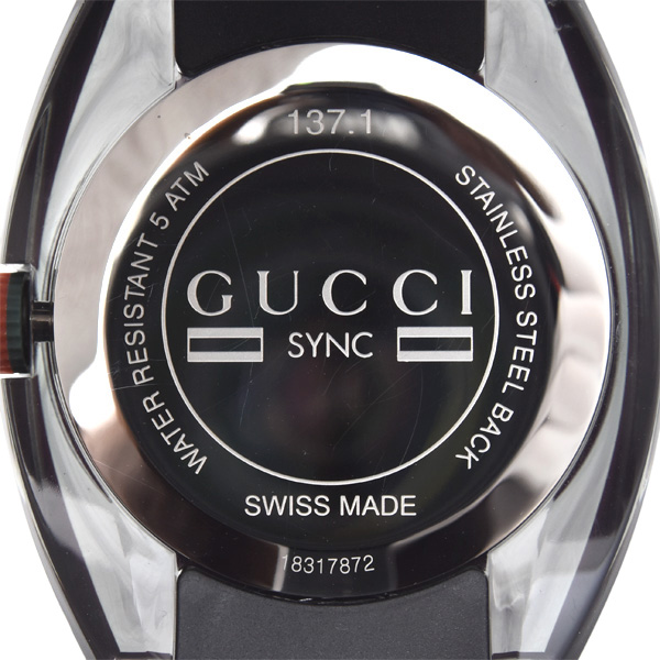 グッチ 時計 メンズ SYNC シンク シェリーライン ブラック文字盤 アナログ サファイヤガラス SS×ラバー GUCCI 137.1 中古
