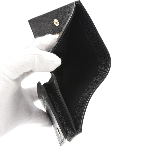 サルヴァトーレフェラガモ 財布 レディース ガンチーニ 二つ折り財布 カーフ ブラック Salvatore Ferragamo 未使用展示品