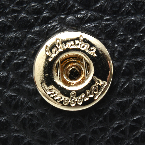 サルヴァトーレフェラガモ 財布 レディース ガンチーニ 二つ折り財布 カーフ ブラック Salvatore Ferragamo 未使用展示品