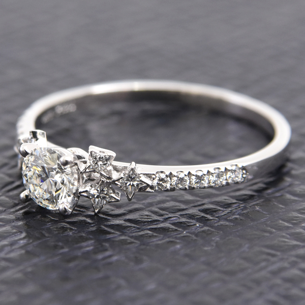 アーカー 指輪 レディース セレスチャルラブ ダイヤ リング D0.27ct D0.15ct 11号弱 プラチナ AHKAH PT900 中古