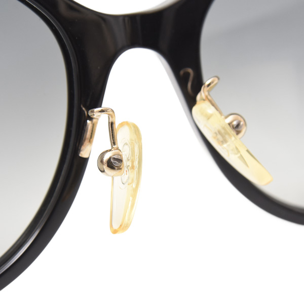 フェラガモ サングラス レディース サルヴァトーレフェラガモ ブルーグレーグラデーション プラスチック ブラック Ferragamo SF1002SA 001 中古