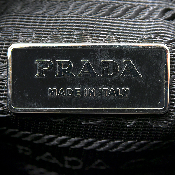 プラダ バッグ レディース メンズ VELA SPORT ナイロン ショルダーバッグ NERO PRADA BT0169 中古