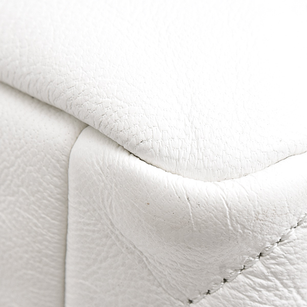 シャネル バッグ レディース シャネル19 ラージ ハンドルバッグ チェーンショルダー 30番台 ホワイト ラムスキン CHANEL AS1161 中古